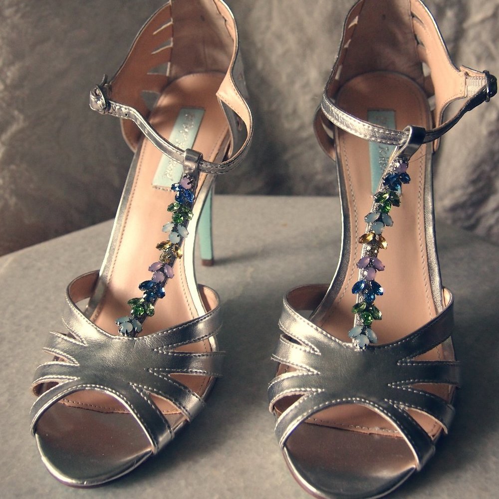 Blue By Betsey Johnson Studded Silver Pumps